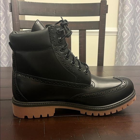 Timberland 6” Premium Brogue Boots new black Men’s Size 9 - Picture 4 of 14
